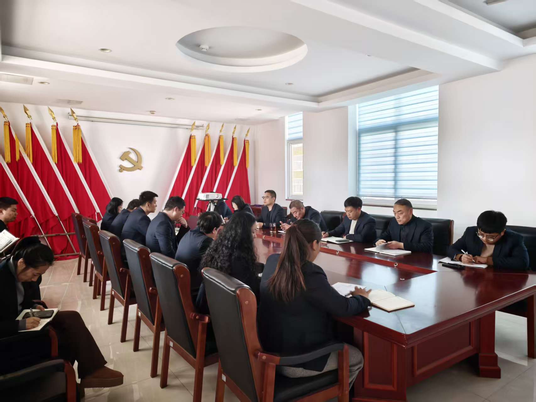 4264a02980a05b743af2dace04a3ce4d.jpg